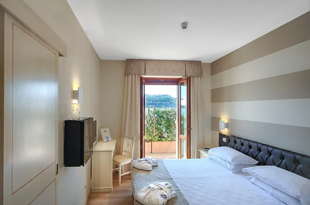 Hotel Duomo Salo 4*,  Italy